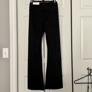 AE Everything Flare Leggings